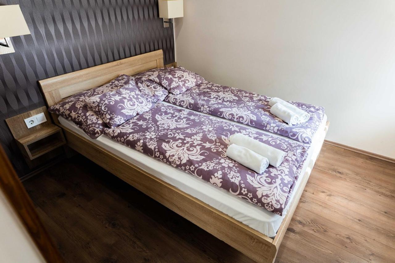 Allium Apartment Makó エクステリア 写真